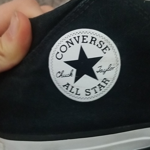Converse - Picture 6 of 16